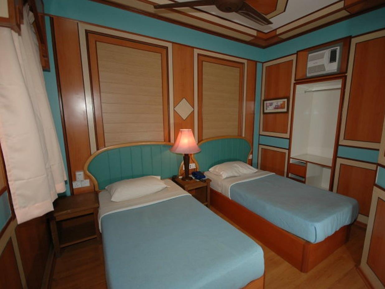 Shari La Island Resort Kampong Pasir Hantu Ngoại thất bức ảnh